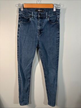 Hudson jeans women’s size 26 size 2 blue Holly skinny